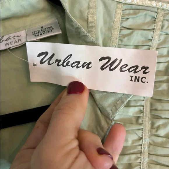 NWT Urban Wear Made in 🇮🇳 100% cotton rouched front/split rouched cuff size Sm - Picture 4 of 8